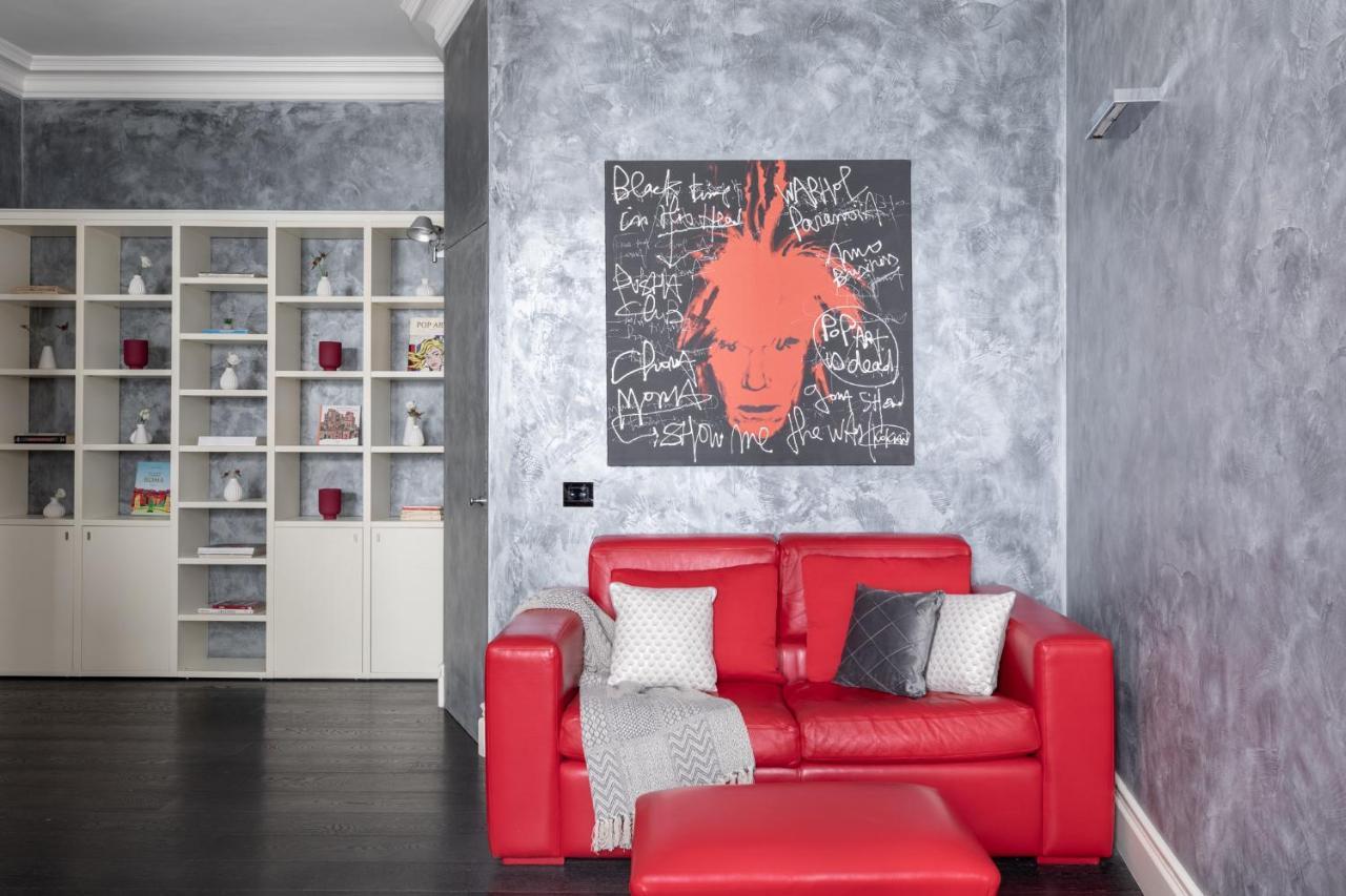 Iflat A Sparkle Of Red In Trastevere Rzym Zewnętrze zdjęcie
